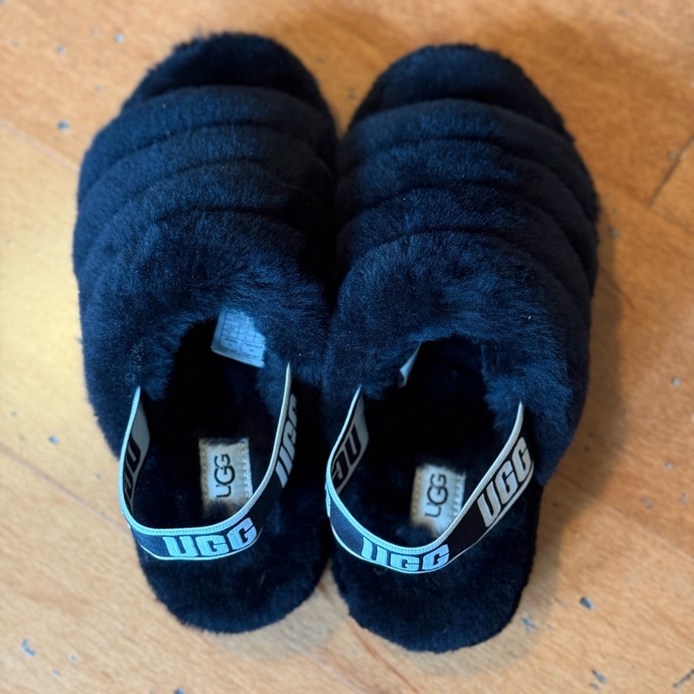 UGG Womens Fluff Yeah Slides Black Size 7 - Picture 2 of 6